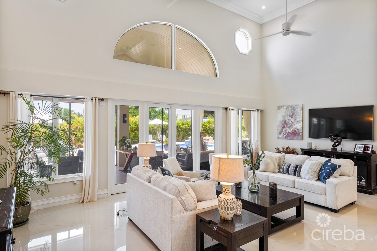 Governors Harbour Estate Home - Image 7