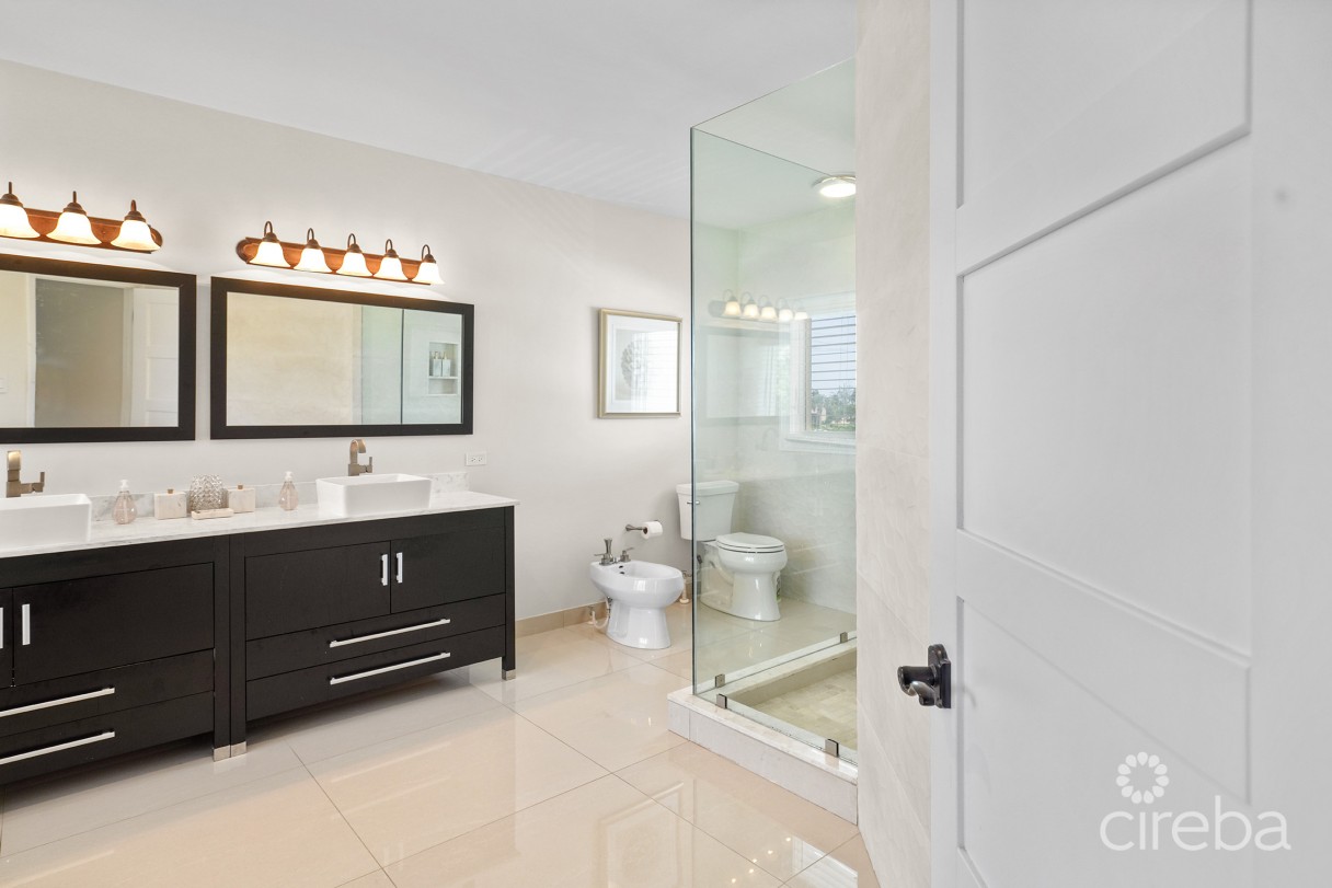 Governors Harbour Estate Home - Image 20