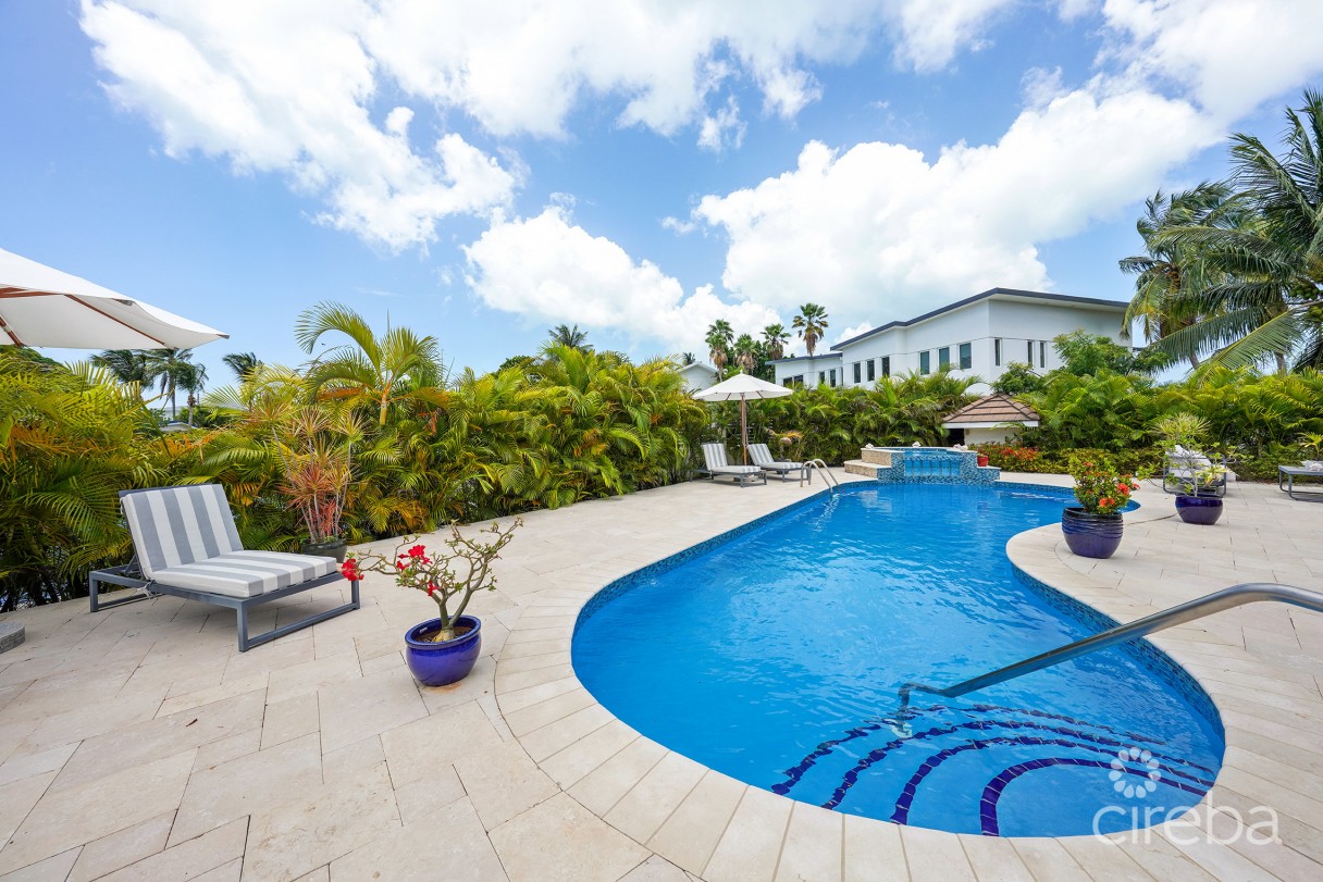 Governors Harbour Estate Home - Image 31