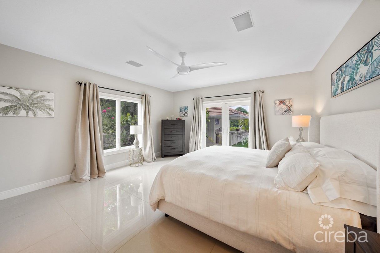 Governors Harbour Estate Home - Image 22