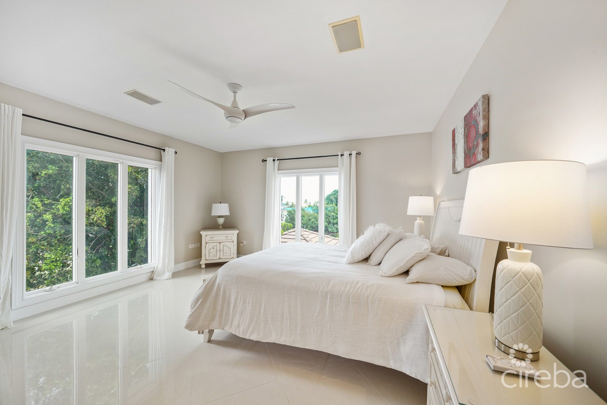 Governors Harbour Estate Home - Image 38