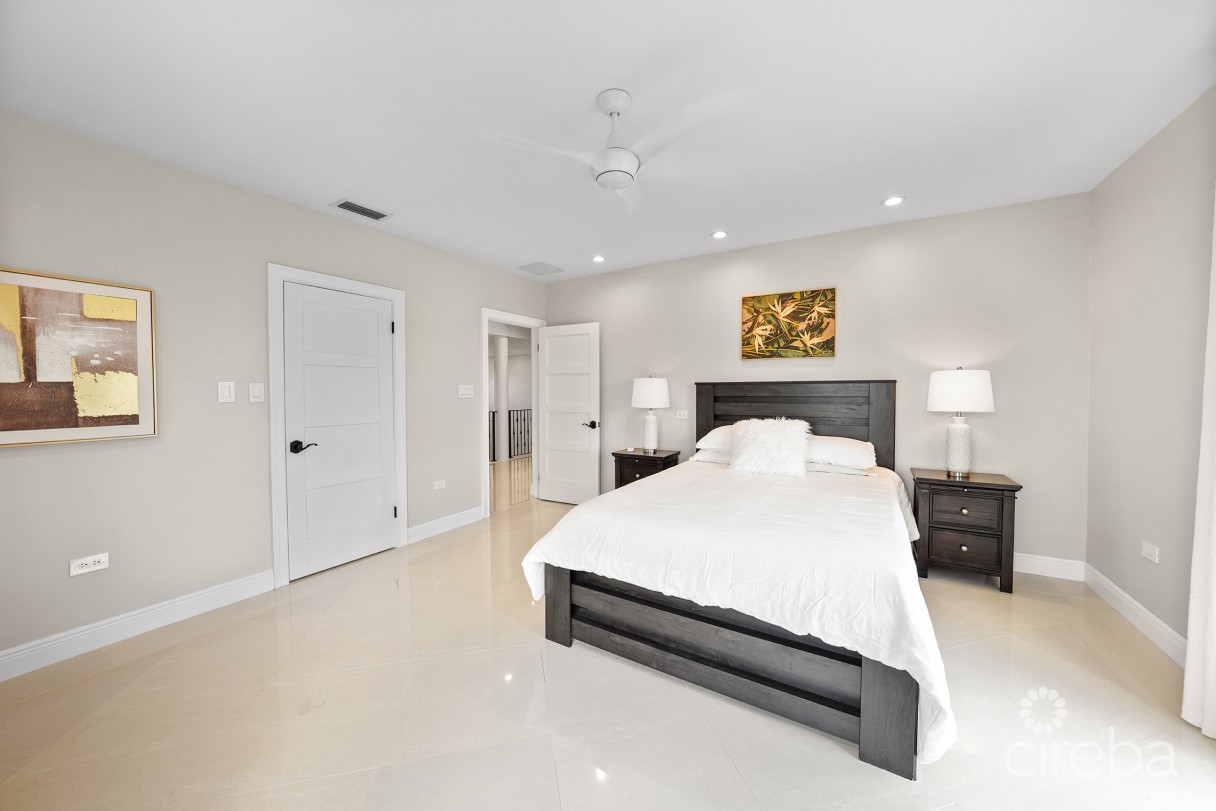 Governors Harbour Estate Home - Image 44