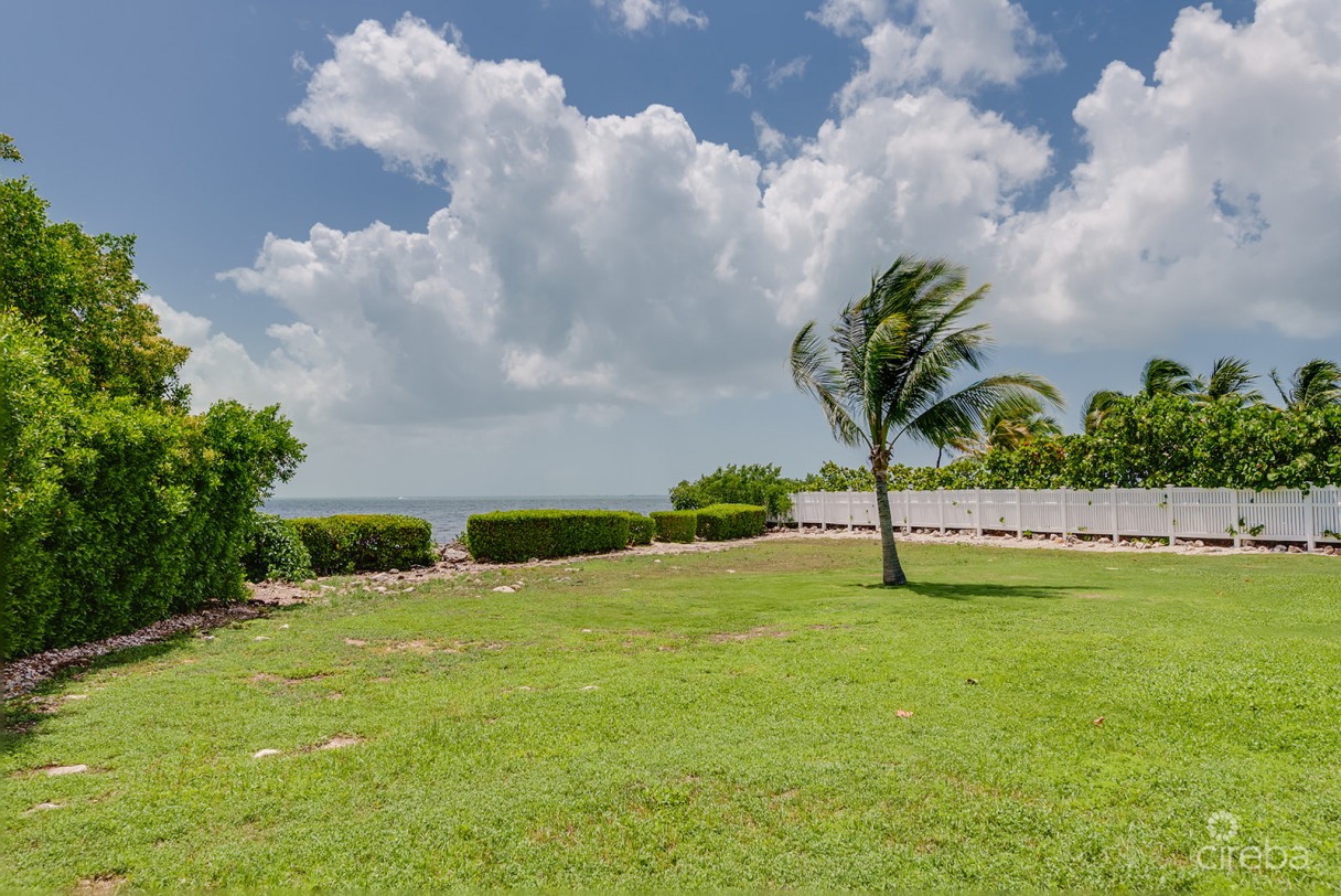 Snug Harbour Villas #2 - Oceanfront Townhome - Image 14