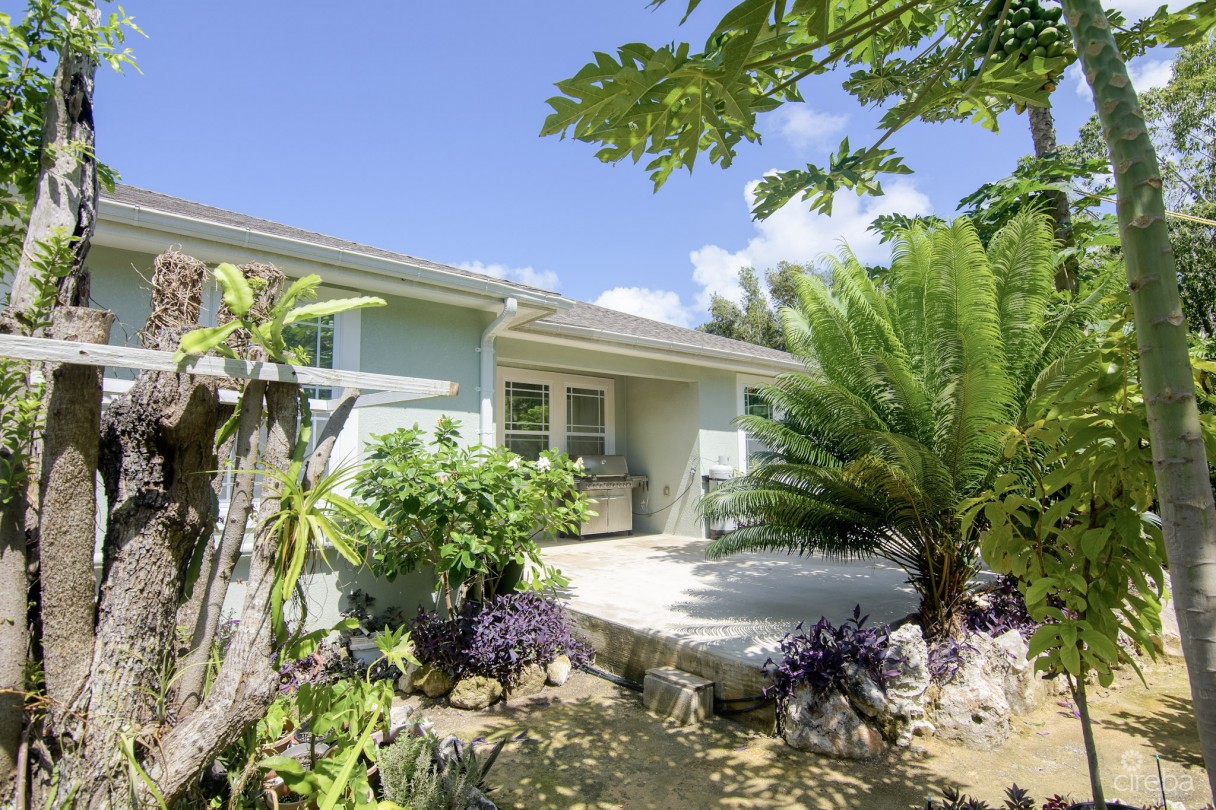 Rock Ridge House - Image 11