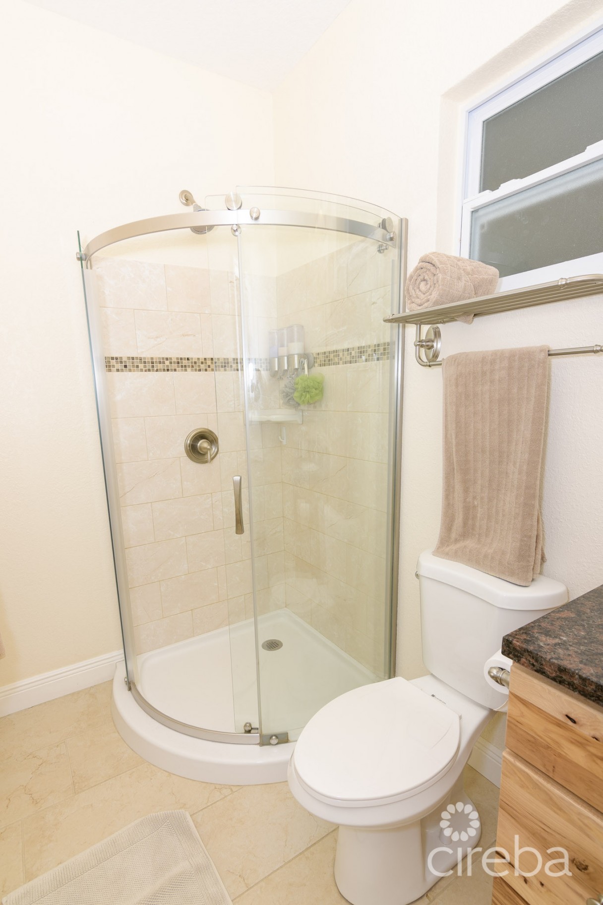 Rock Ridge House - Image 10