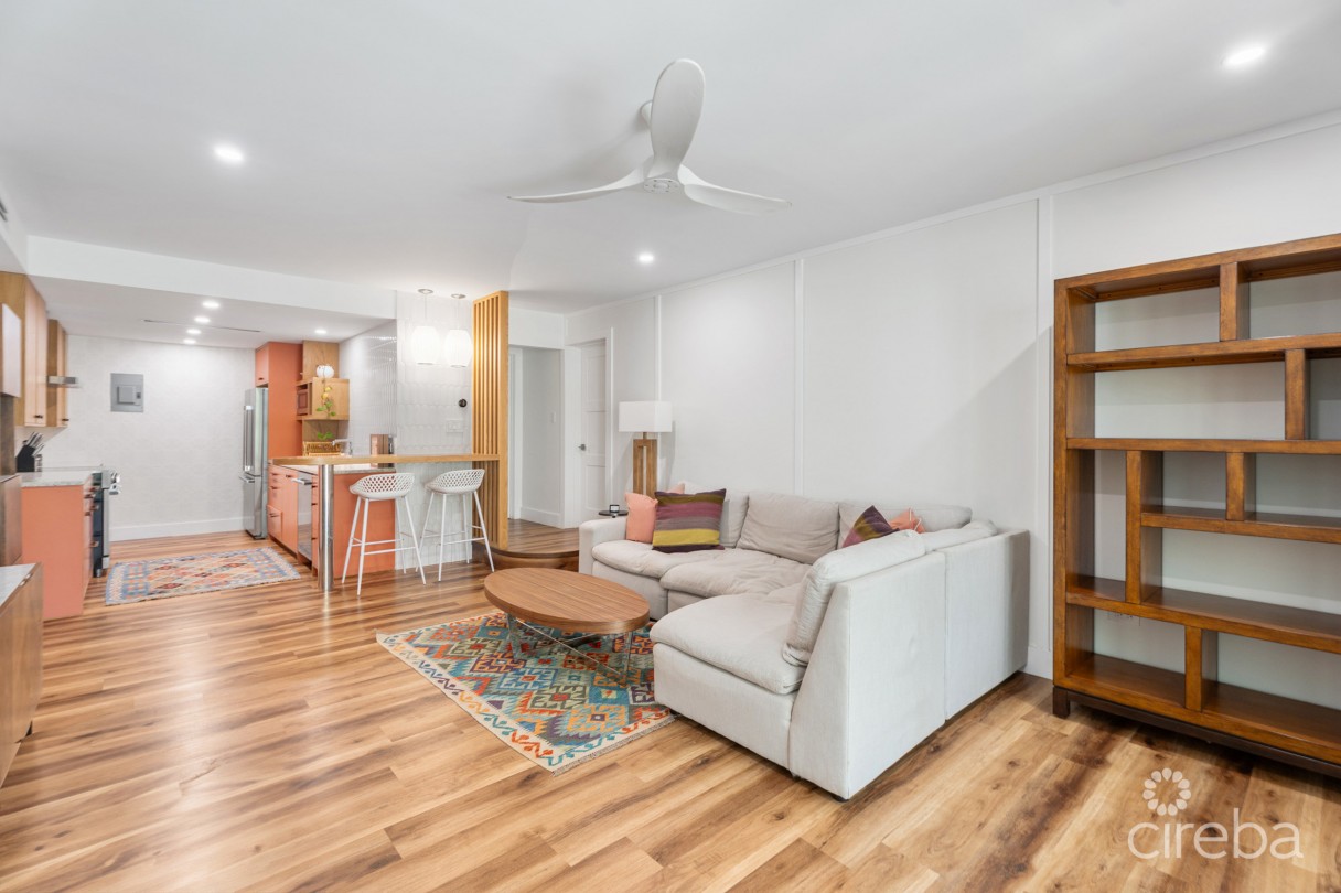 Villa Pappagallos 4, West Bay Renovated Condo - Image 5