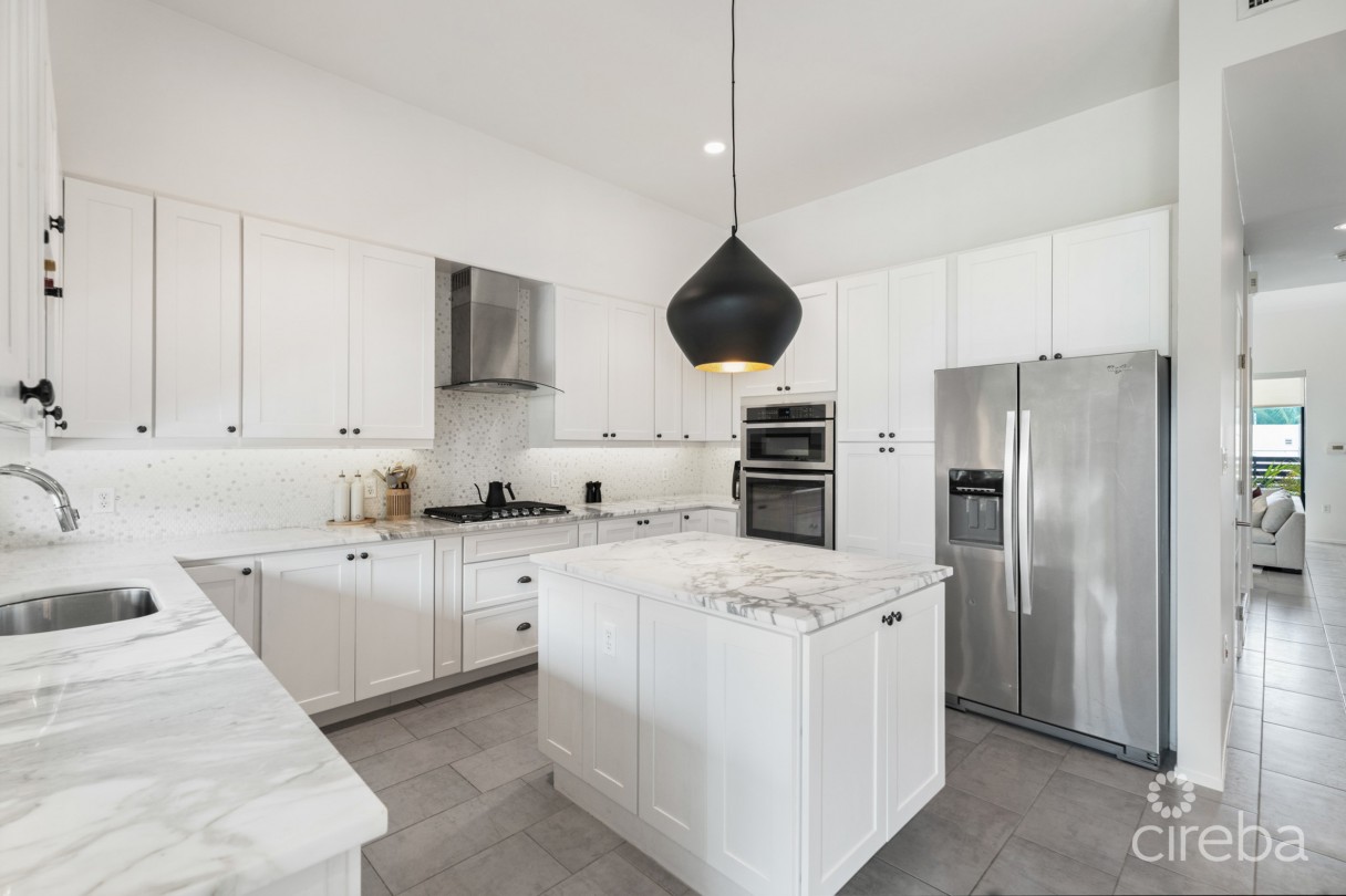 Vela 32, South Sound Townhome - Image 4
