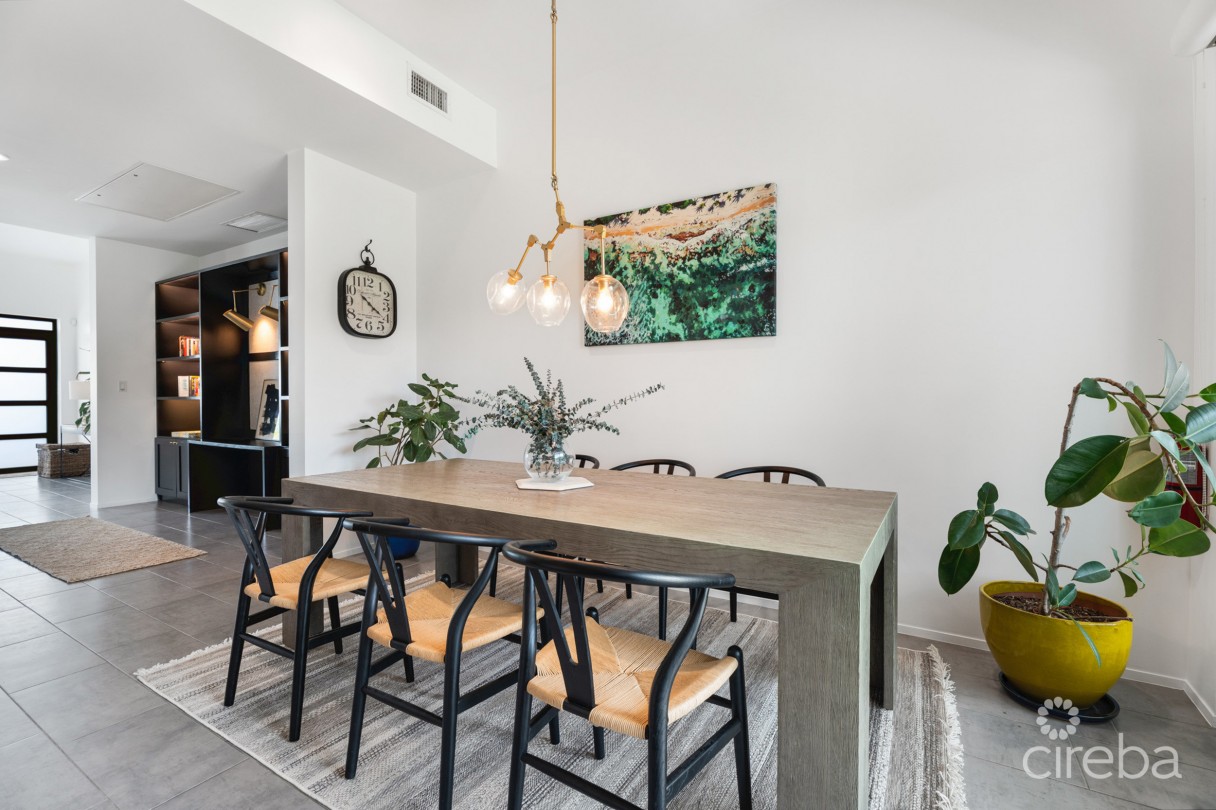 Vela 32, South Sound Townhome - Image 5
