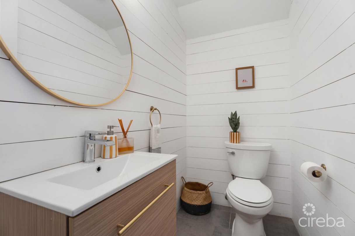 Vela 32, South Sound Townhome - Image 6