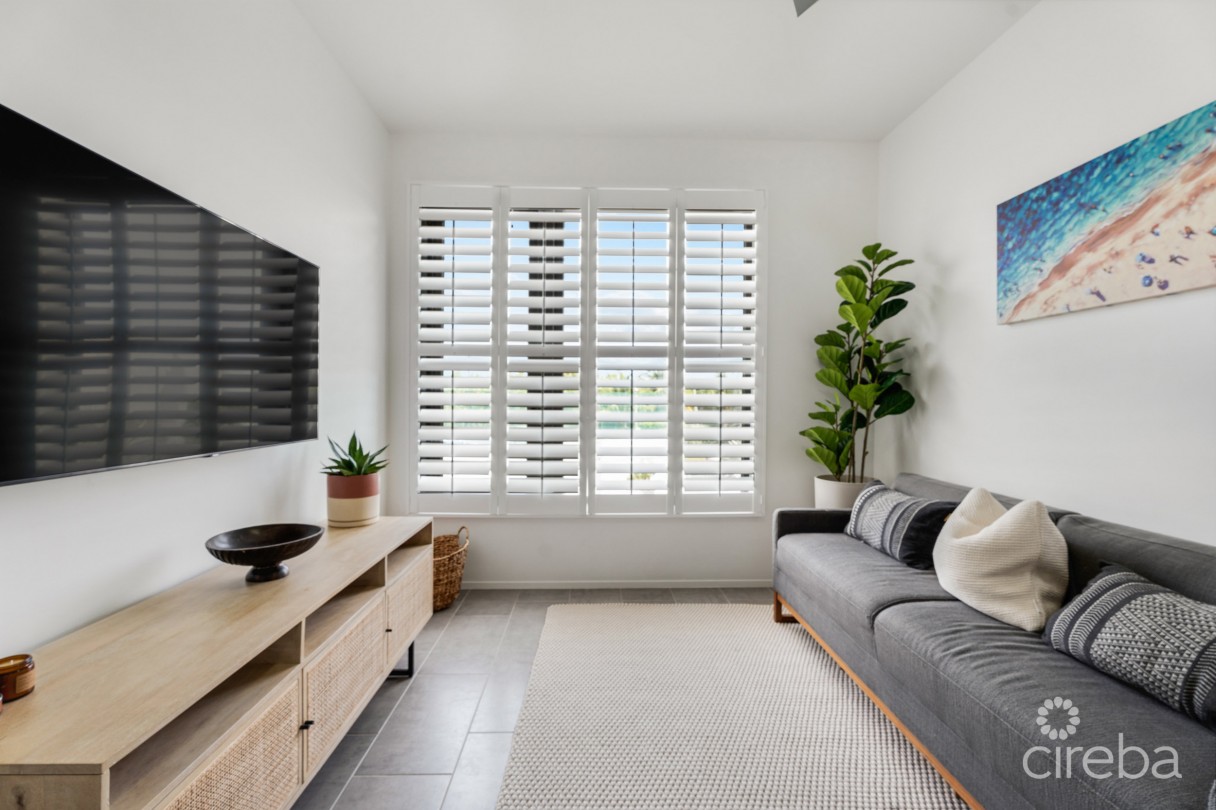 Vela 32, South Sound Townhome - Image 11