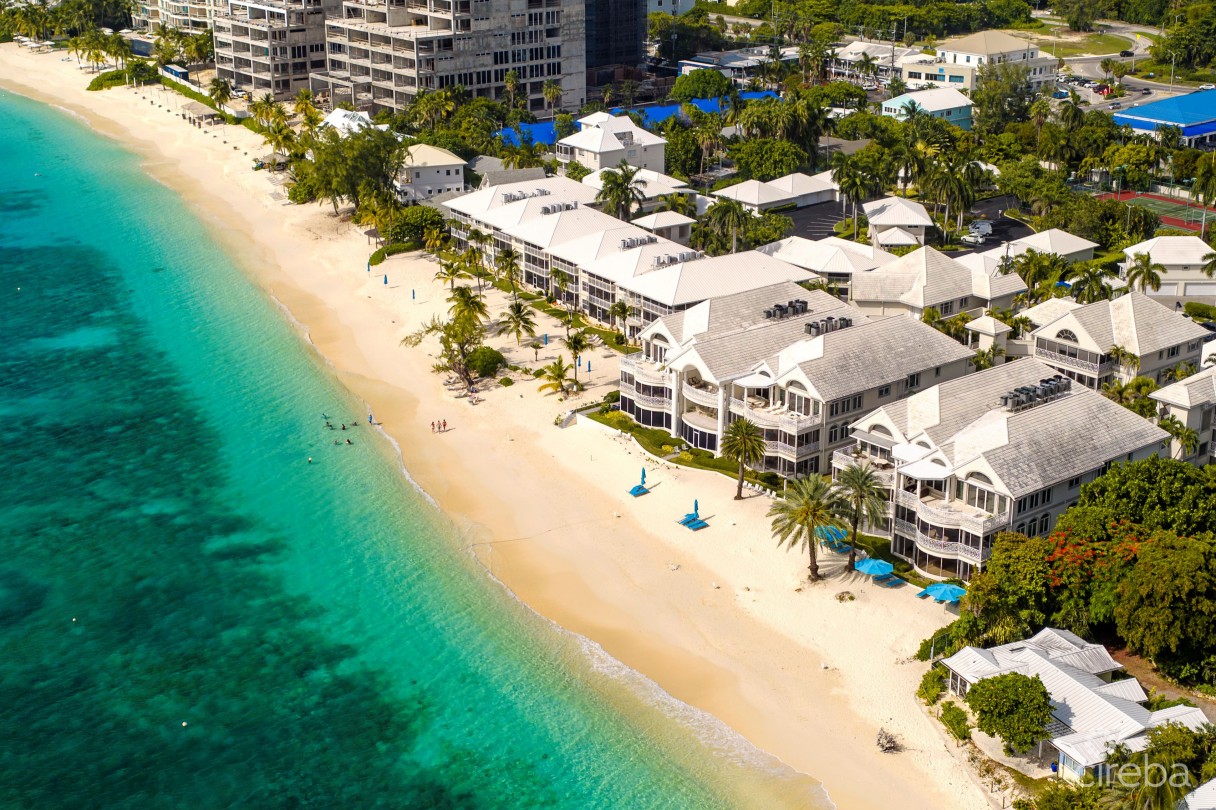 The Sovereign #12 Penthouse On Seven Mile Beach - Image 1