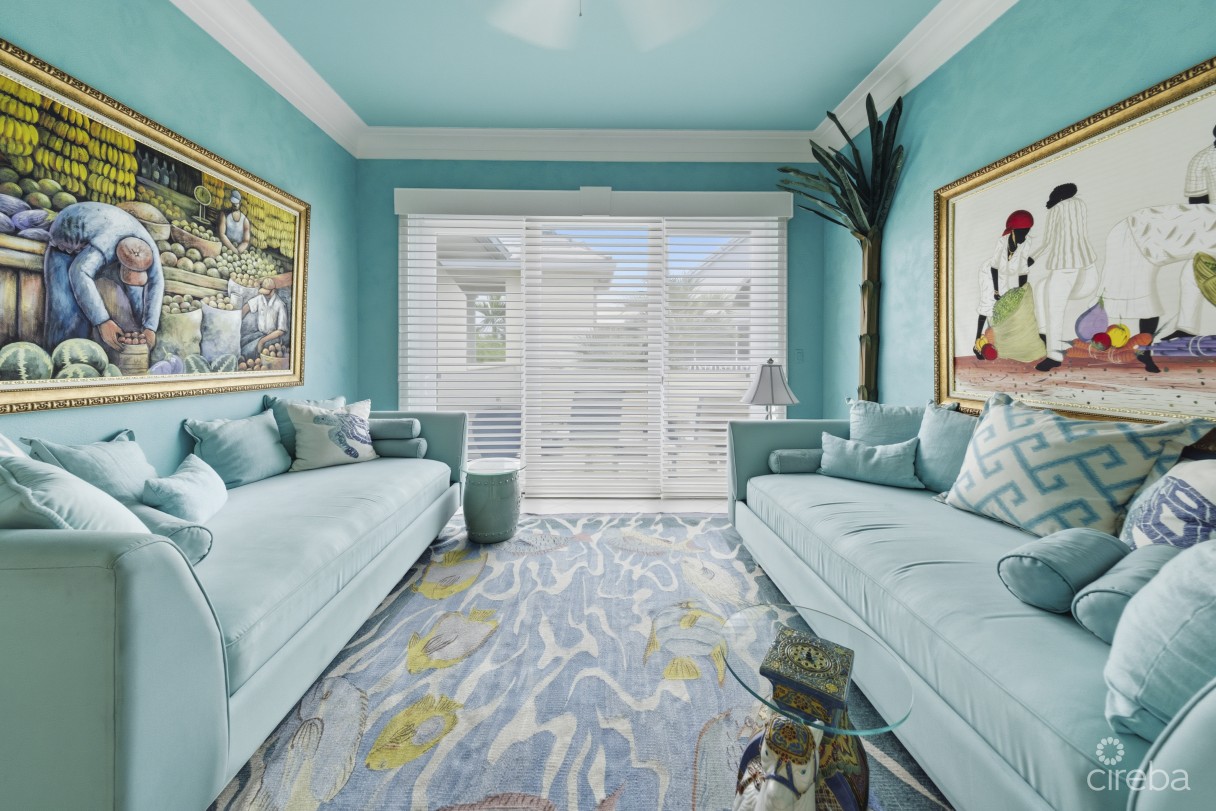 The Sovereign #12 Penthouse On Seven Mile Beach - Image 20