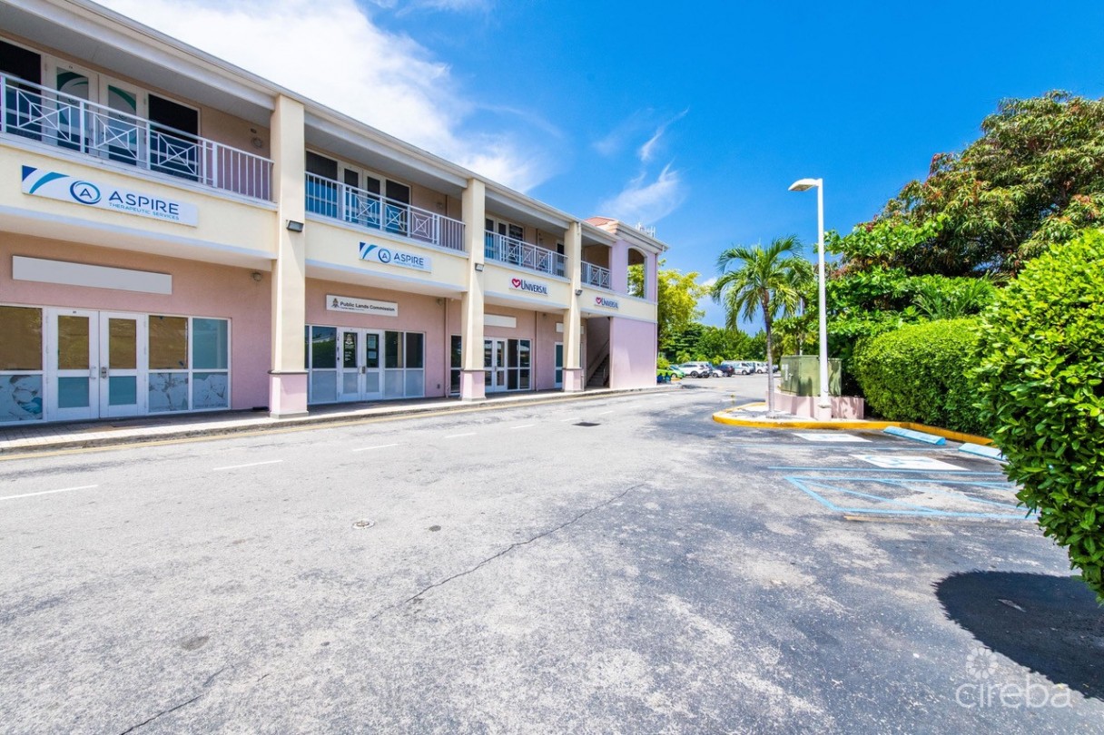 Crown Square | 16 Unit Commercial Investment Opportunity - Image 3
