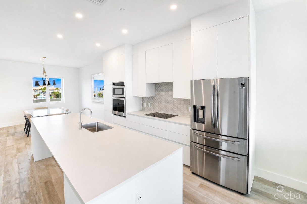 Aura #305 Oceanfront - Image 10