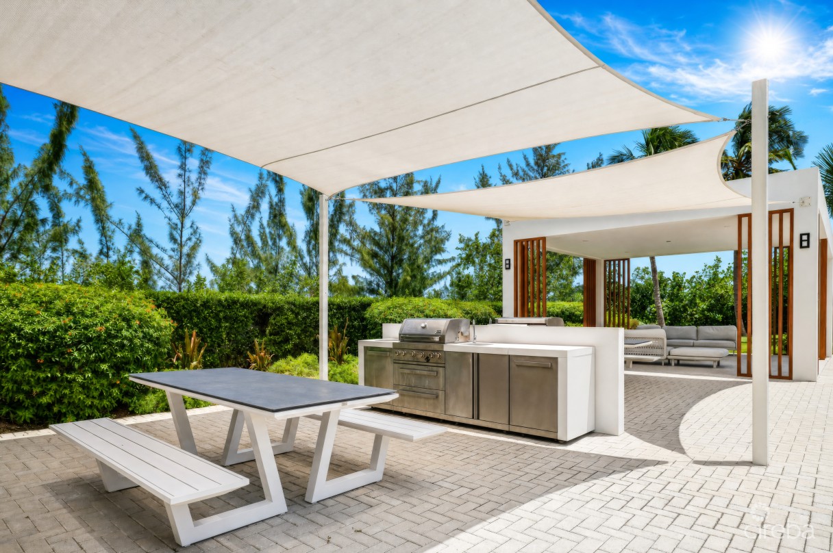 Aura #305 Oceanfront - Image 8