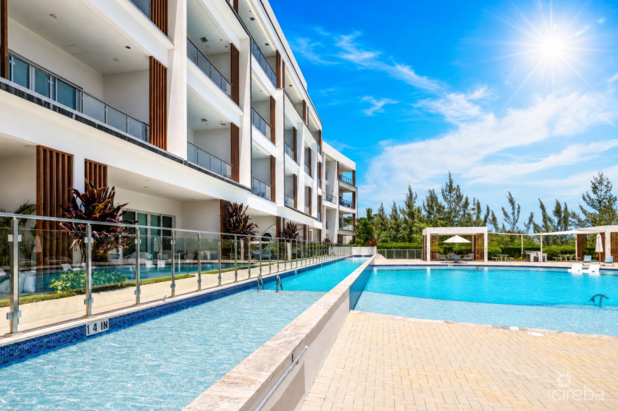 Aura #305 Oceanfront - Image 5