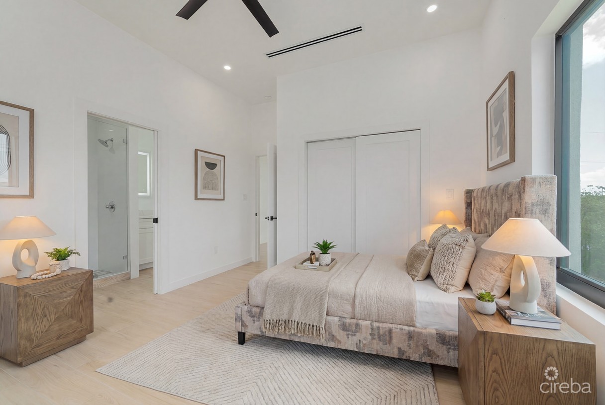 2 Bedroom, 2.5 Bathroom Duplex In Lookout Garden - Image 4