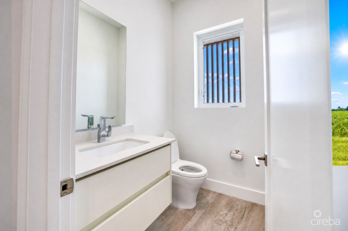 Aura #305 Oceanfront - Image 15