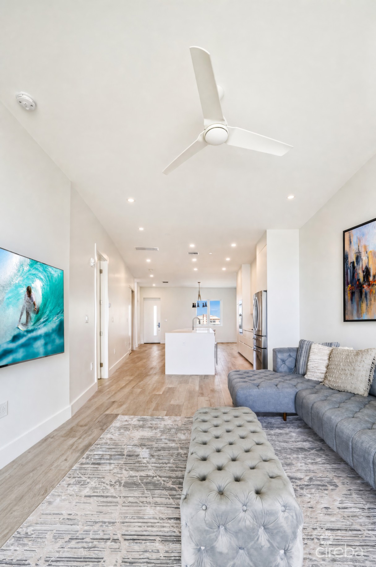 Aura #305 Oceanfront - Image 20
