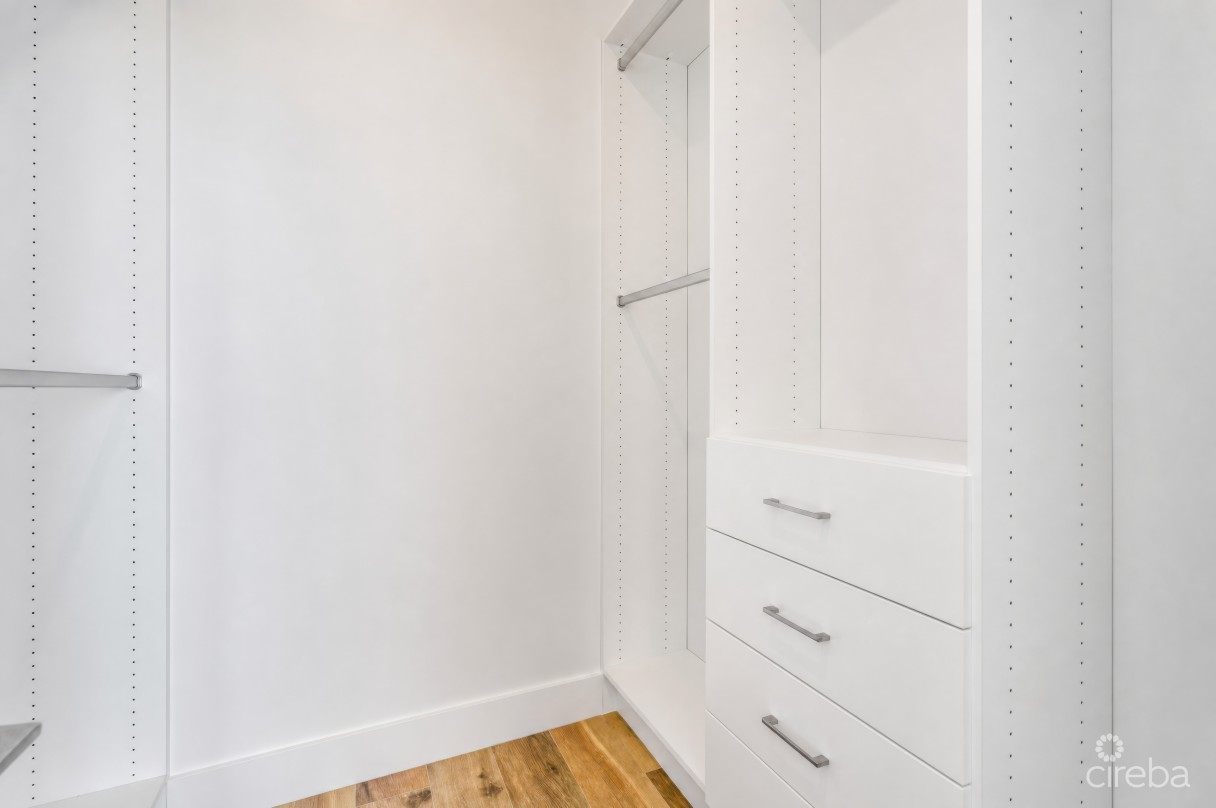 Aura Penthouse #404 - Image 22
