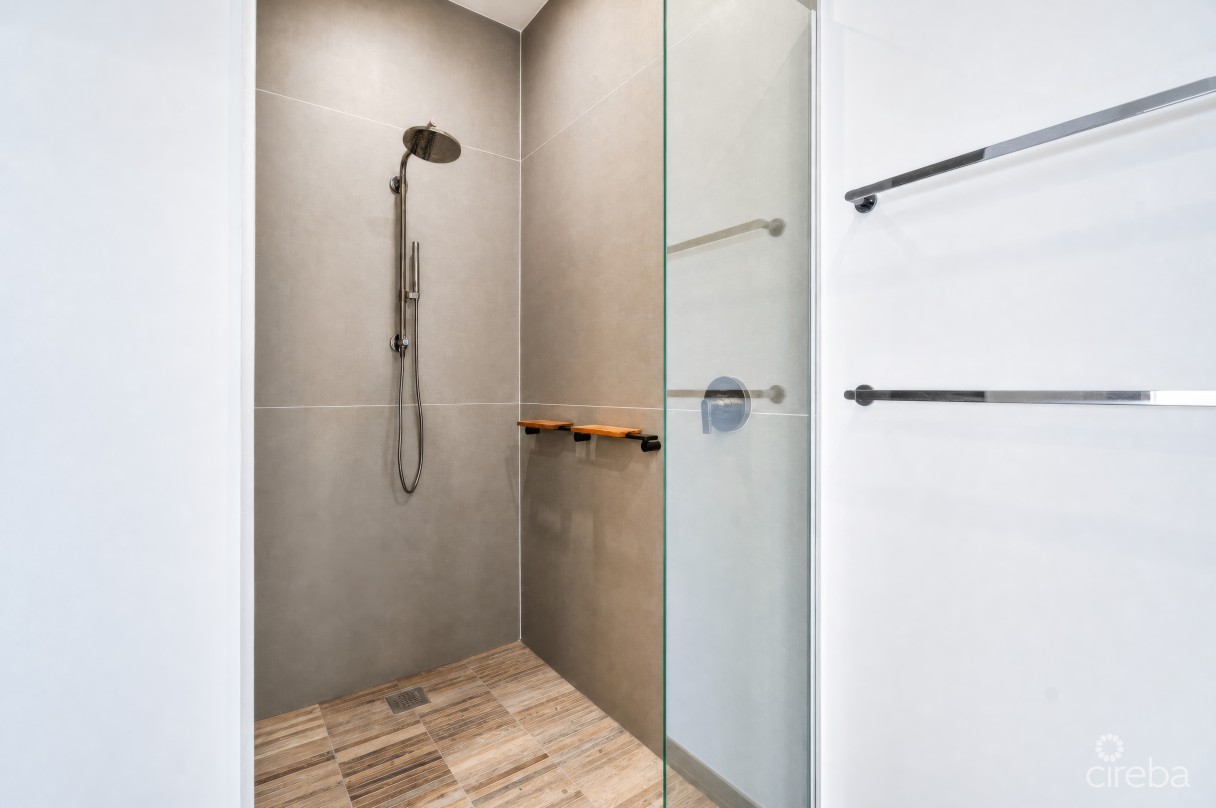 Aura Penthouse #404 - Image 21