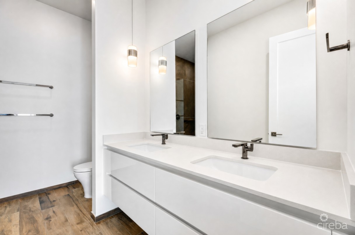 Aura Penthouse #404 - Image 31