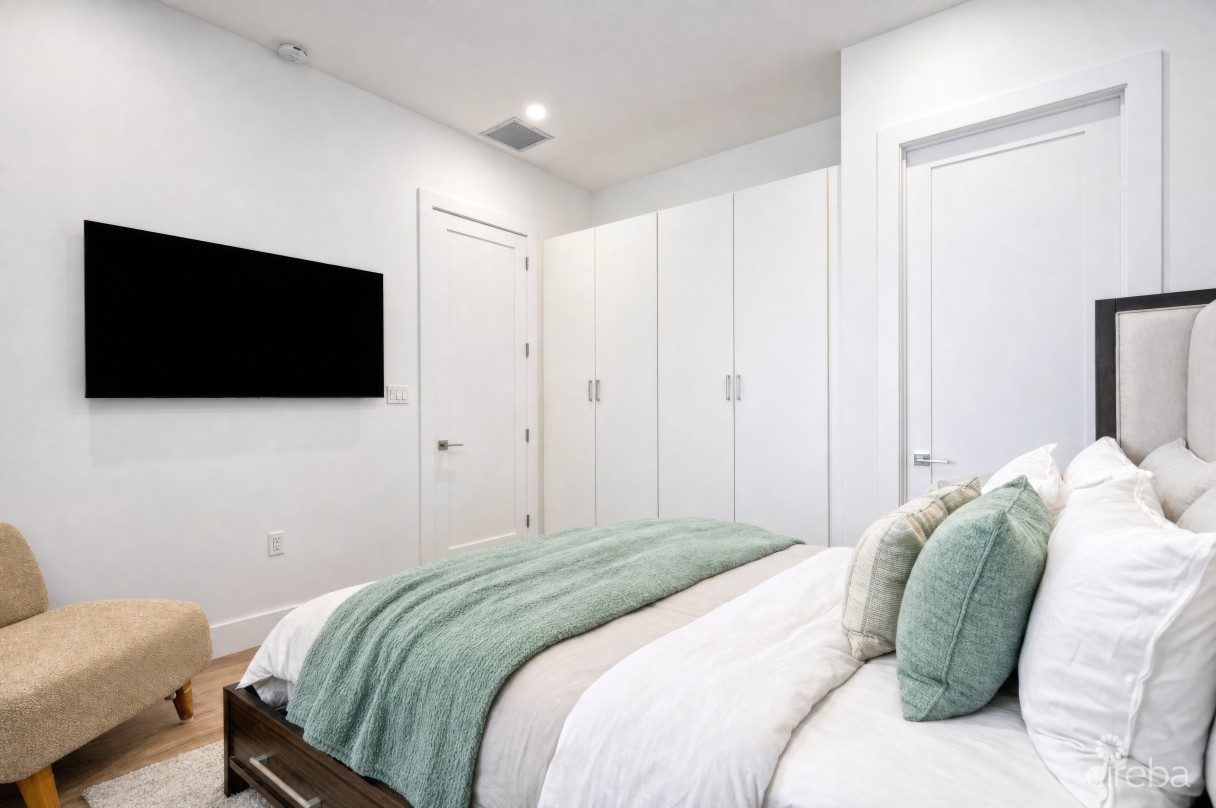 Aura Penthouse #404 - Image 24