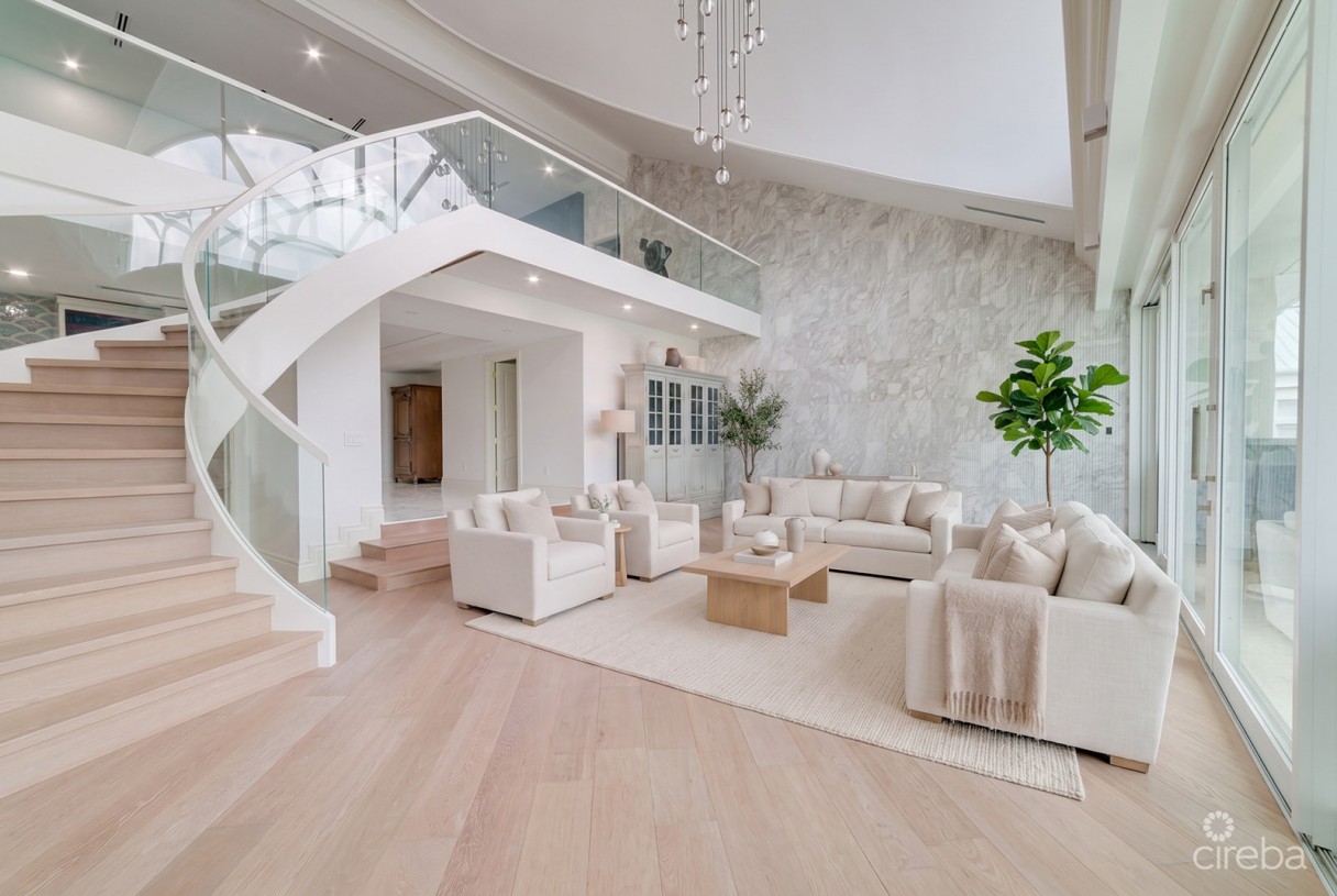 The Great House Penthouse - Image 2