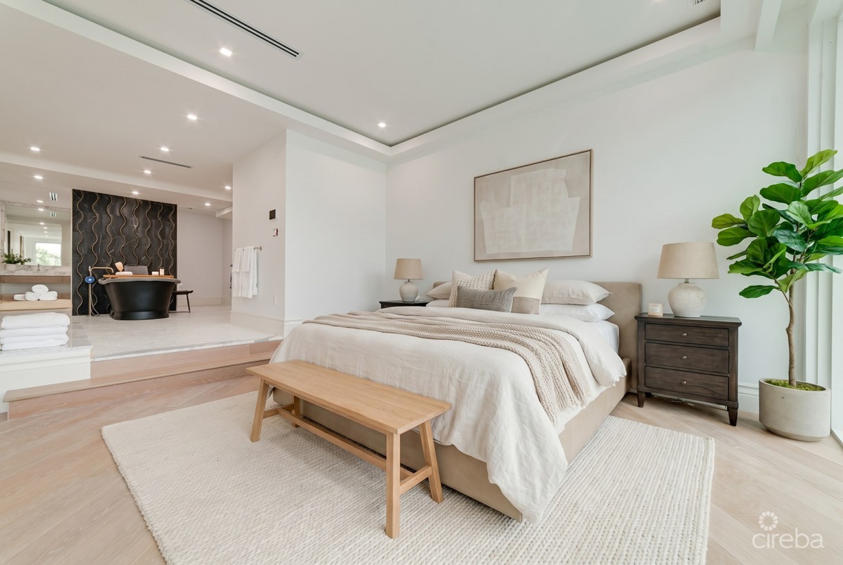 The Great House Penthouse - Image 6