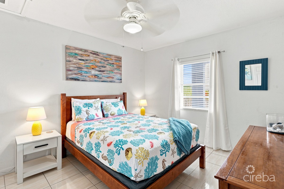 Moon Bay Condo, Unit 17 - Image 5