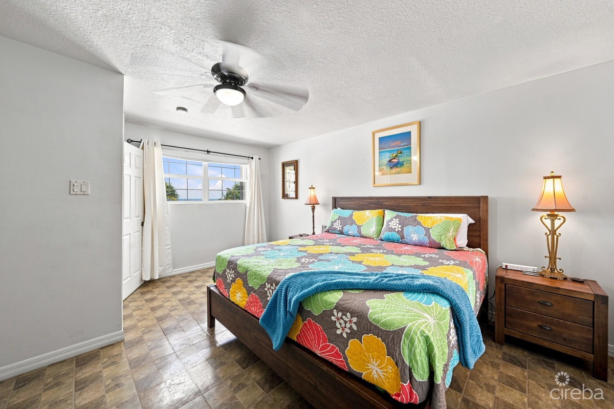 Moon Bay Condo, Unit 17 - Image 8