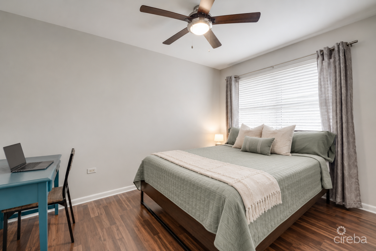 Sunrise 3bed/2bath--end Unit--ground Floor - Image 5