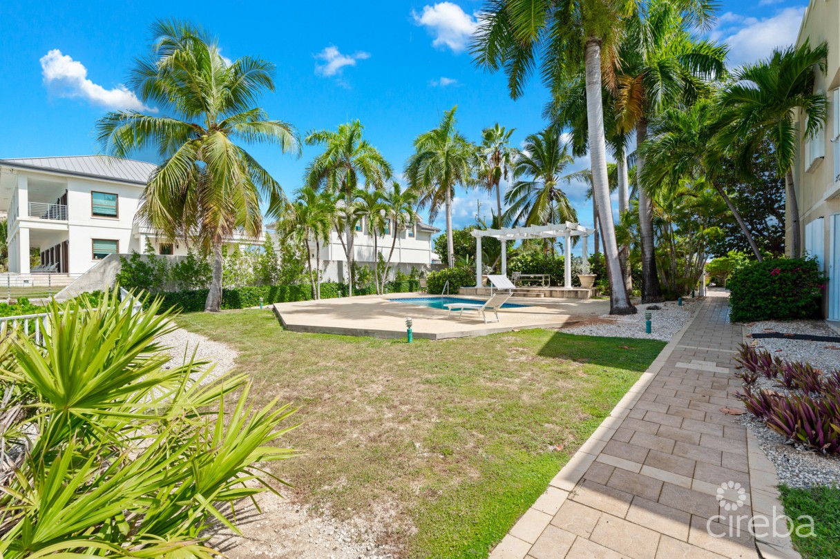#201 Brittany Cove - Large Corner Unit - Image 21