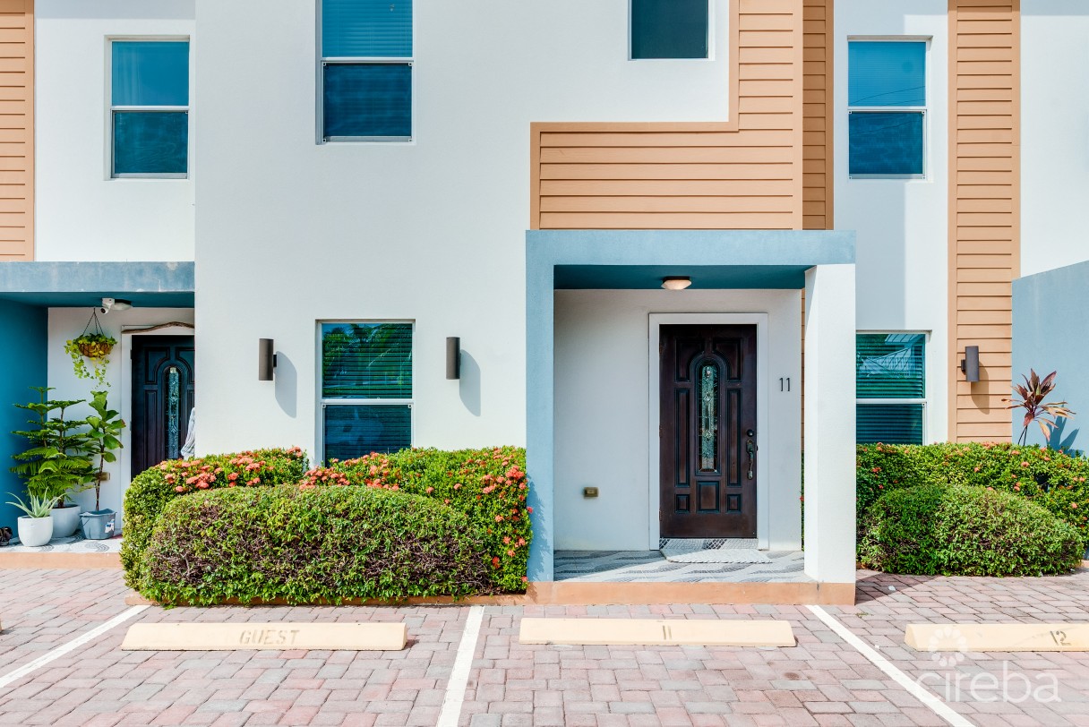 Bamboo Villas - Image 1