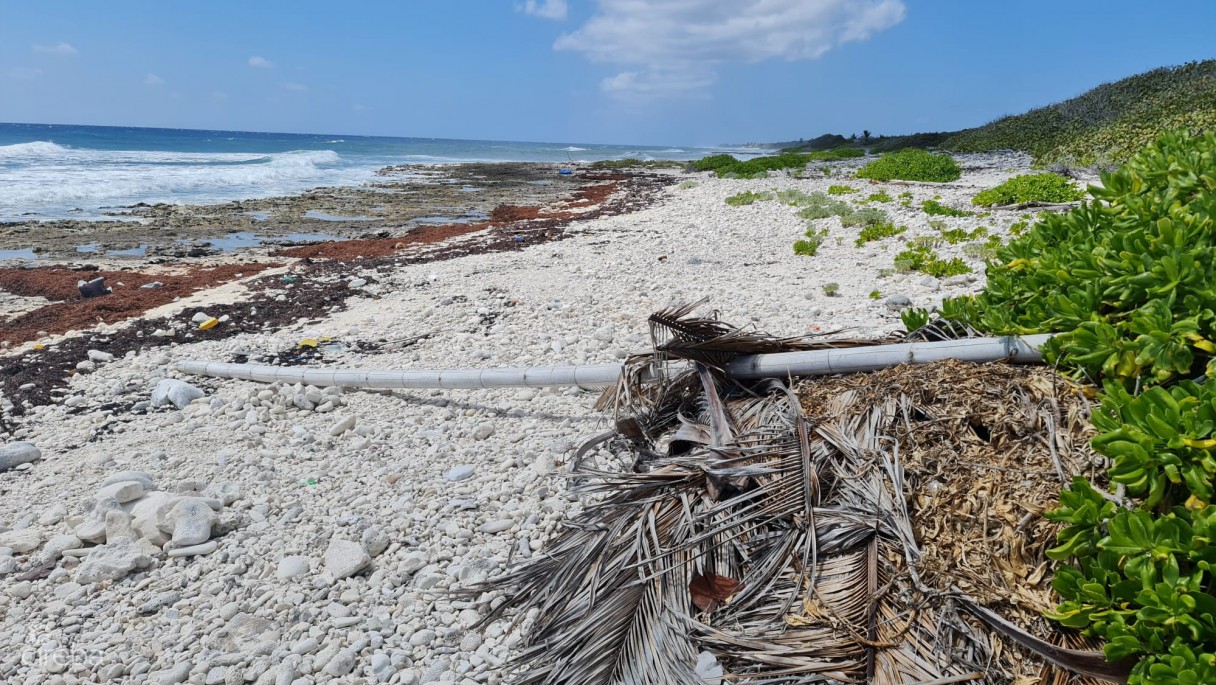Cayman Brac East Oceanfront 1.25 Acres - Image 4