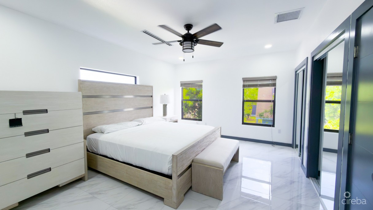 Trophy Crescent 5-unit Development - Image 5