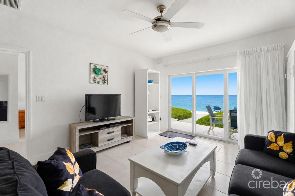 Castaway Coves  Ground Floor 2 Bed Beachfront Retreat - Image 3