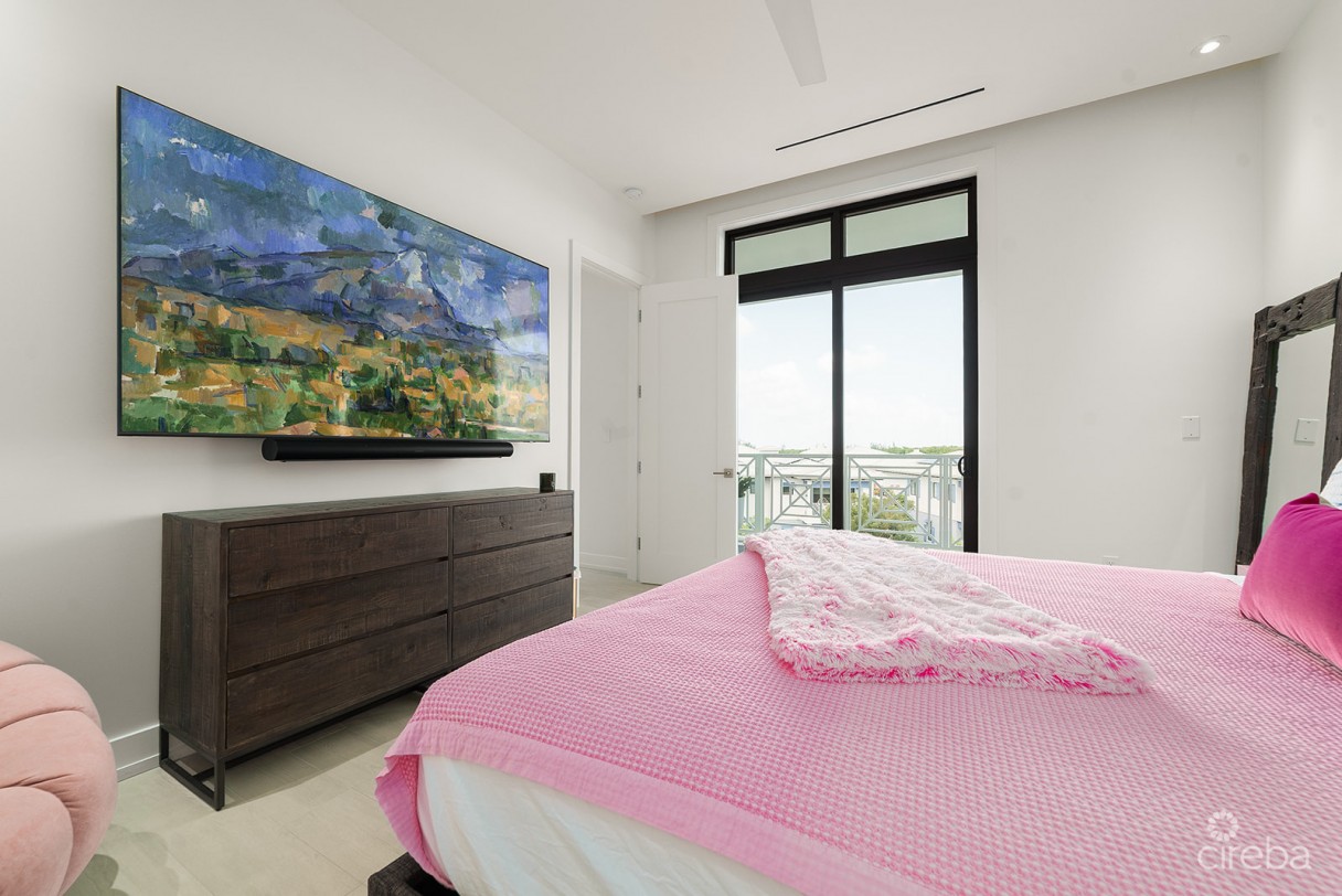 Olea 3 Bedroom Penthouse - Image 10