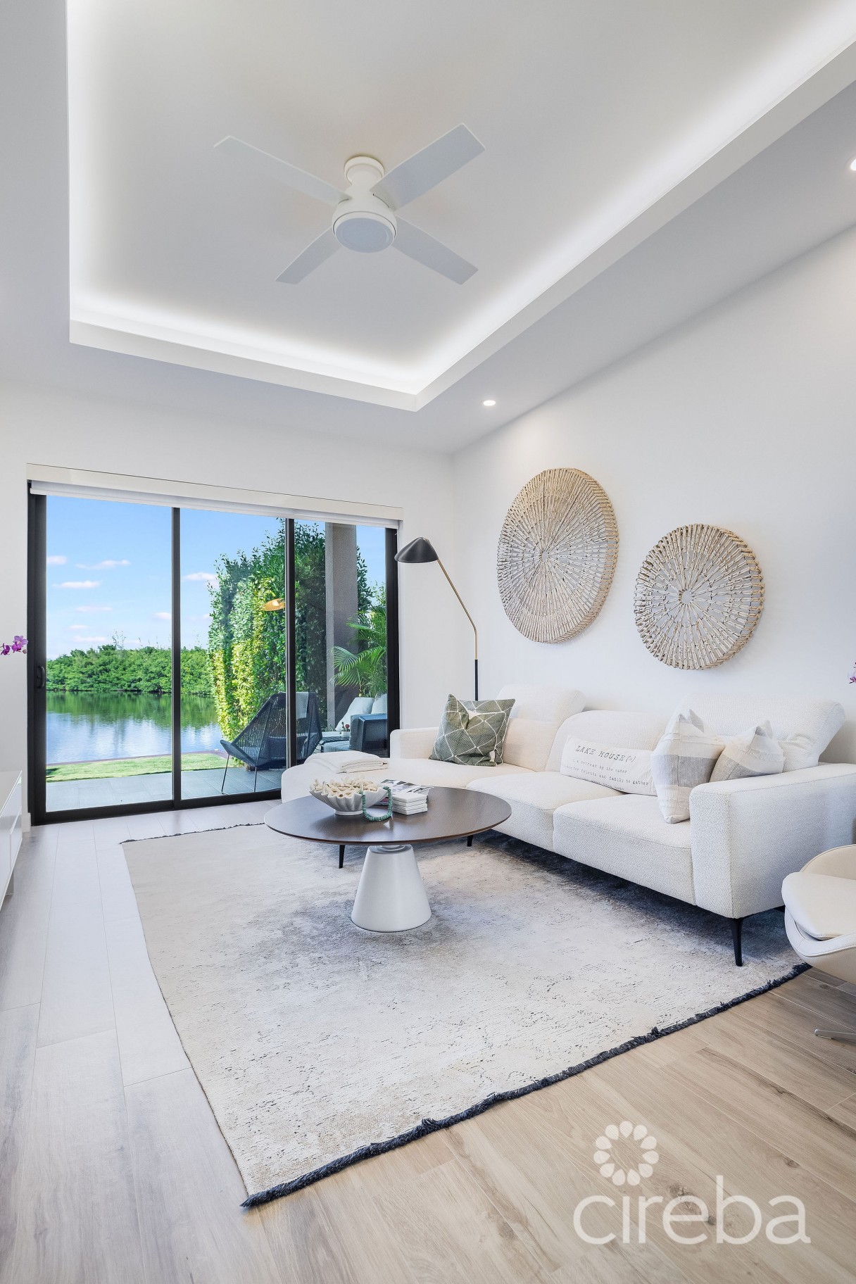 Paraiso  # 8 Phase 2 (private Pool & Dock Space For Each Unit) - Image 2