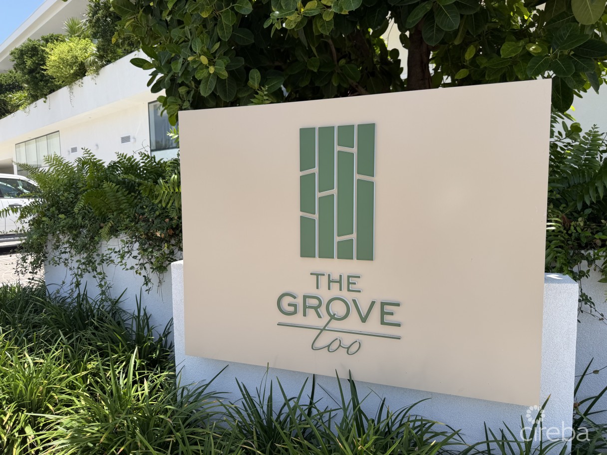 Superbly Located Grove Too Storage Unit - Image 1