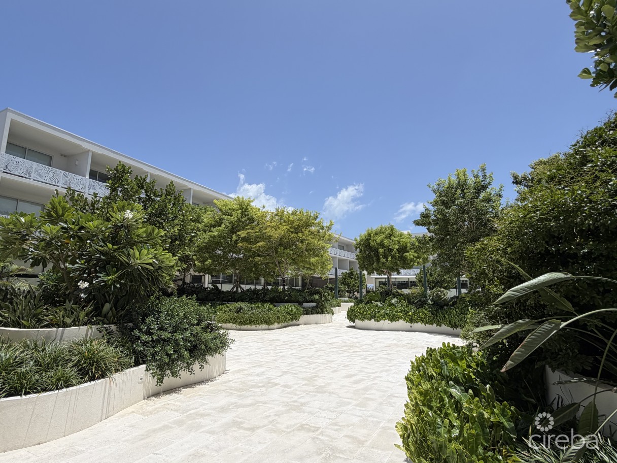 Superbly Located Grove Too Storage Unit - Image 15