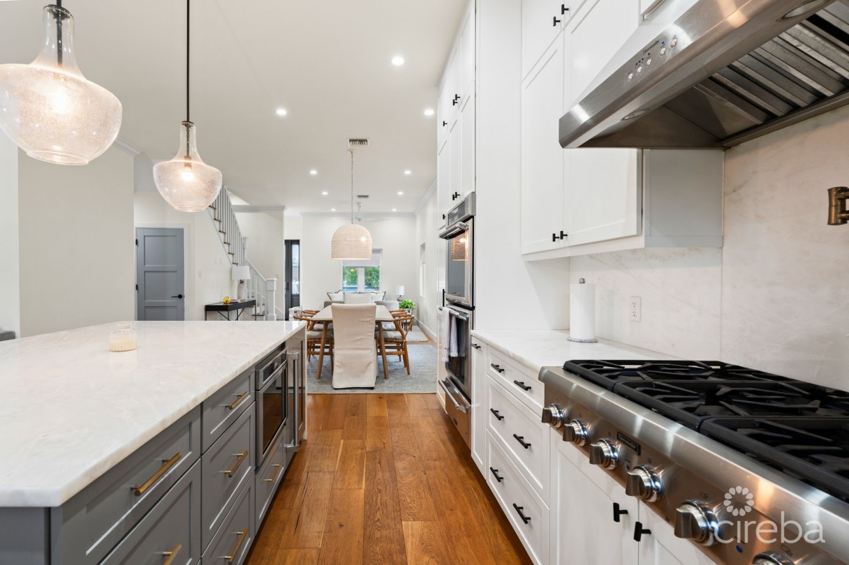 The Chymes 7, South Sound Home - Image 16