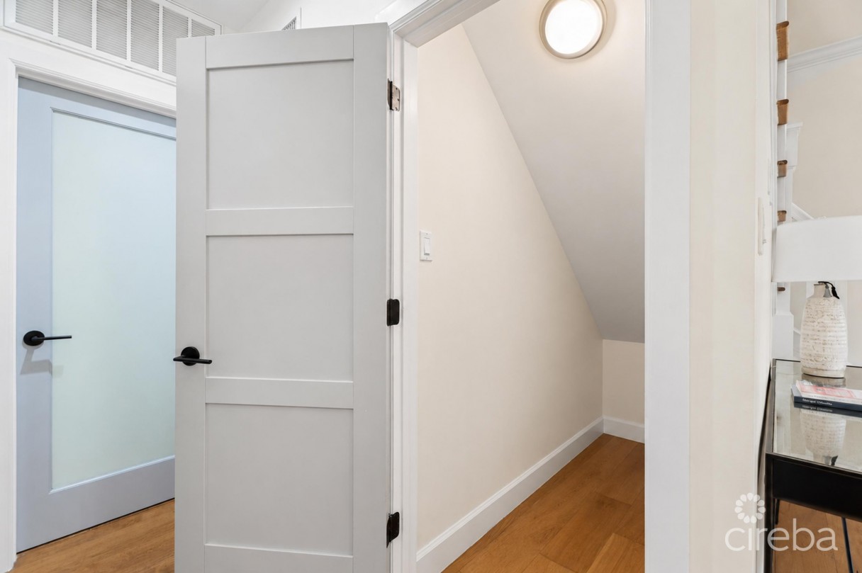 The Chymes 7, South Sound Home - Image 22