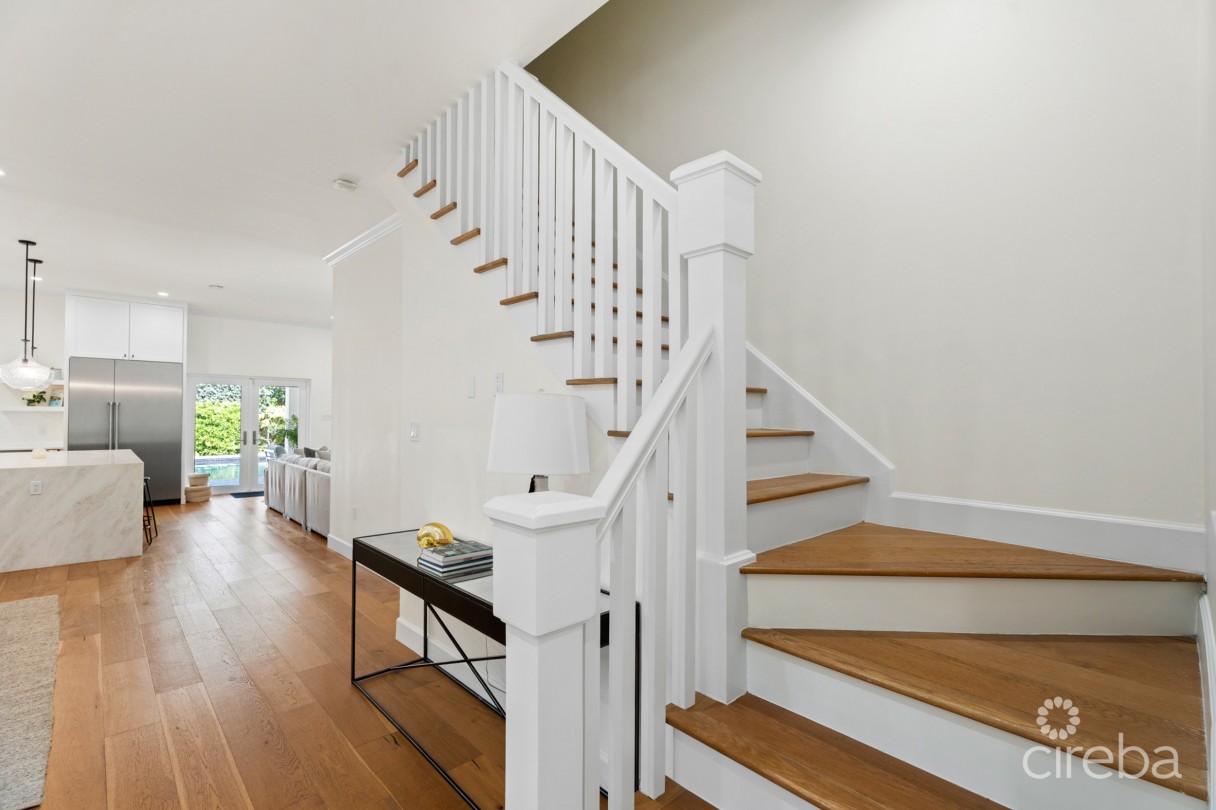 The Chymes 7, South Sound Home - Image 26
