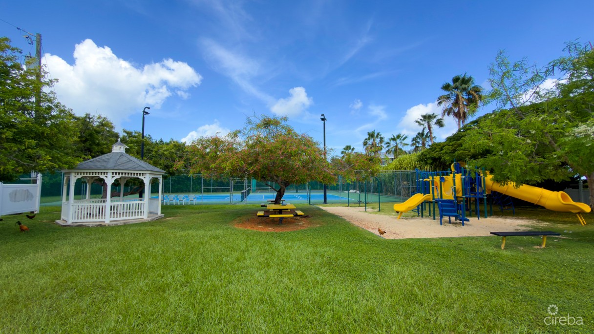 Snug Harbour Andrew Drive - 4 Bedroom Family Home In The Seven Mile Beach Corridor - Image 24