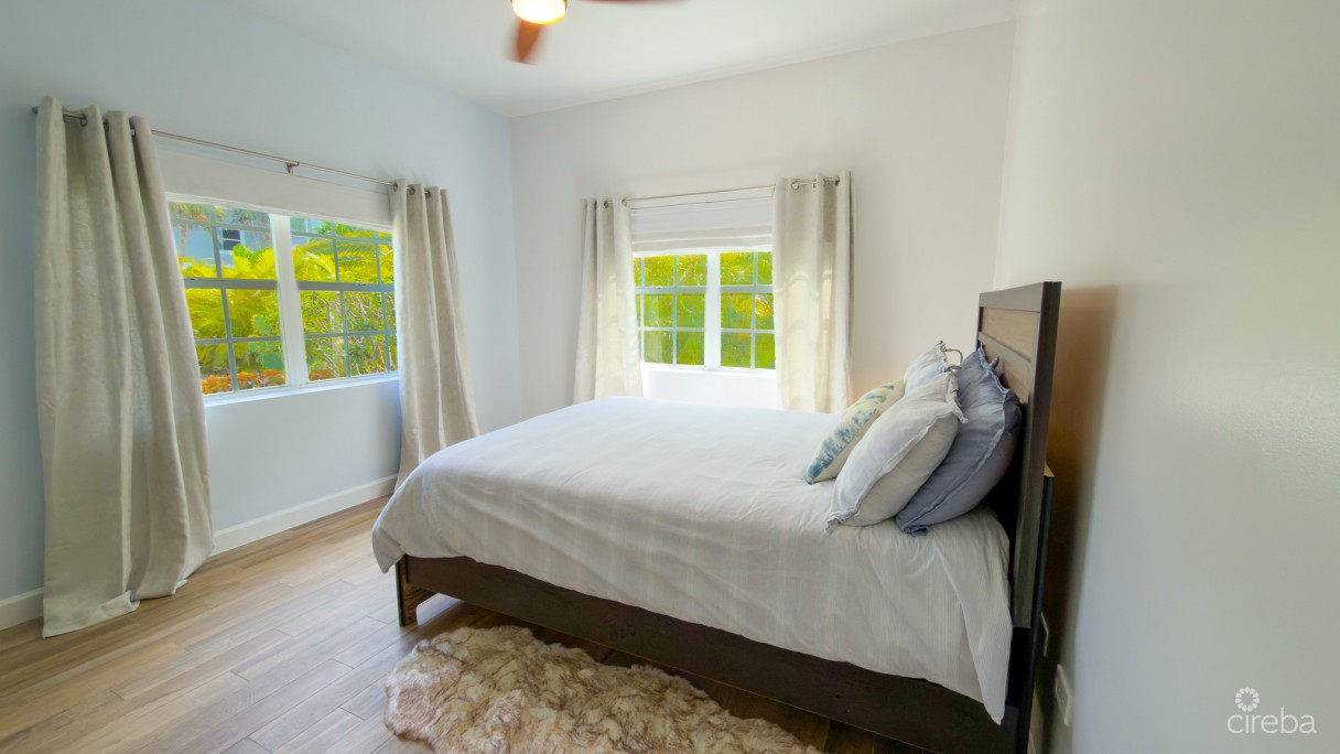 Snug Harbour Andrew Drive - 4 Bedroom Family Home In The Seven Mile Beach Corridor - Image 16