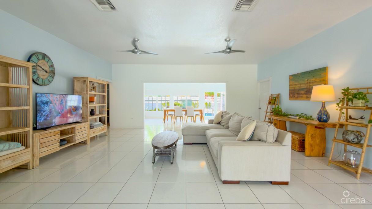 Snug Harbour Andrew Drive - 4 Bedroom Family Home In The Seven Mile Beach Corridor - Image 5