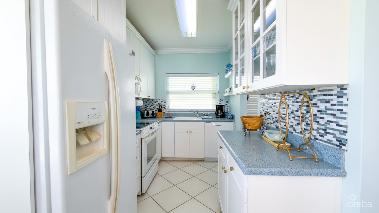 3 Bed Seven Mile Beachfront Condo Tamarind Bay - Image 7