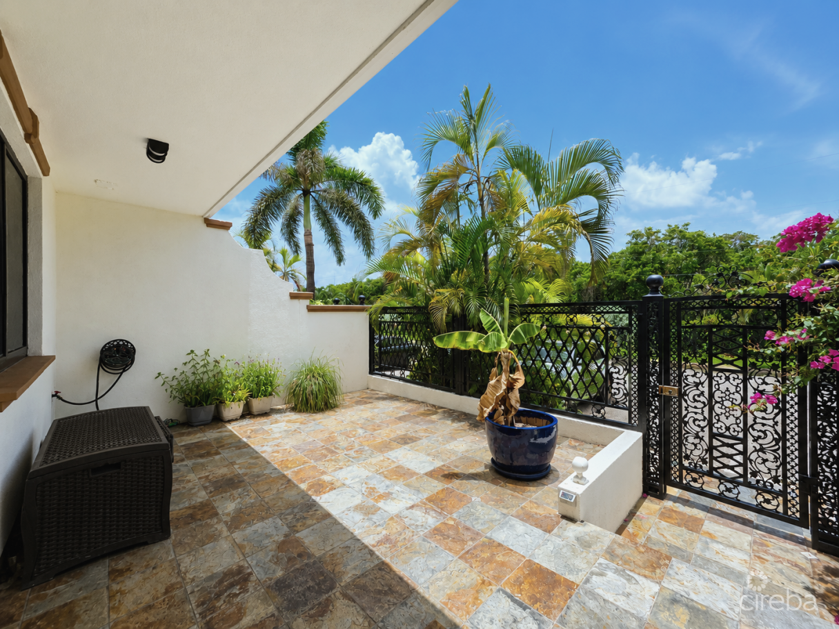 San Sebastian Phase 2 | 4bed/3.5bath | Garden & Pool View - Image 38