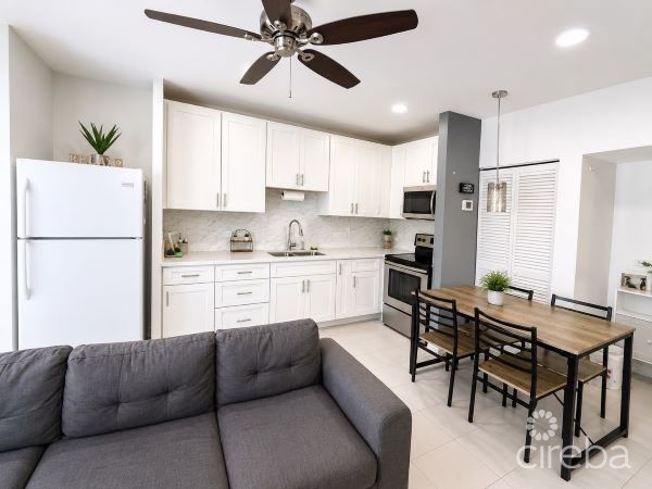 Windsor Lakes Block H, Unit 802 - Image 4